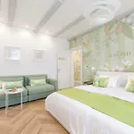 Mak Luxury Гостевой дом 4*