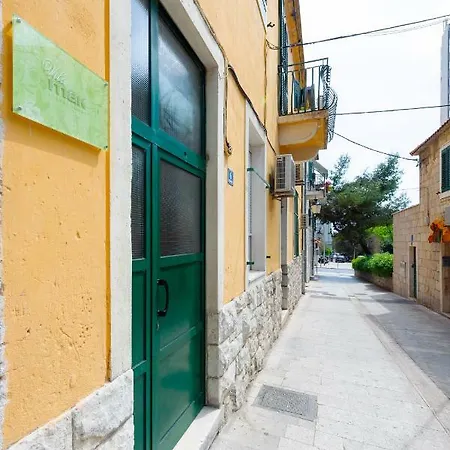 Гостьовий будинок Mak Luxury 4*