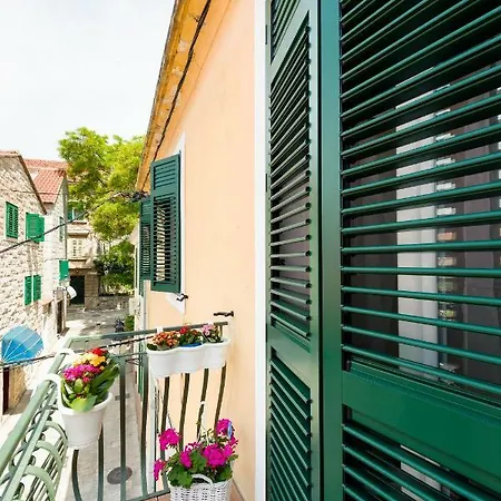 Mak Luxury Гостьовий будинок Спліт